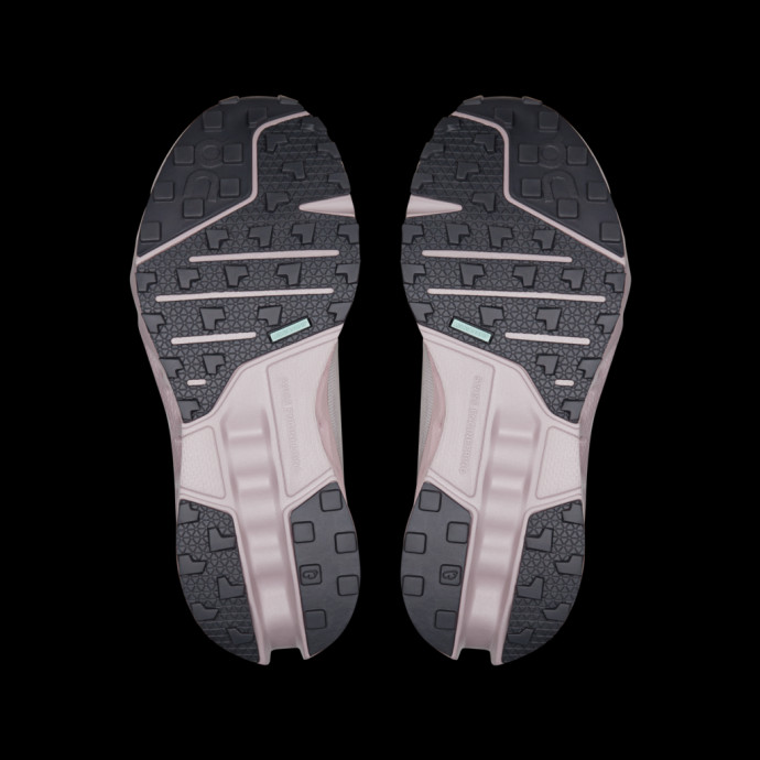 detail Dámské outdoorové boty ON Cloudsurfer Trail