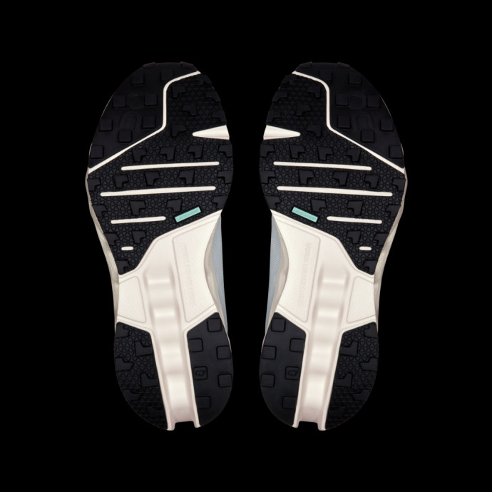 detail Dámské běžecké boty ON Cloudsurfer Trail