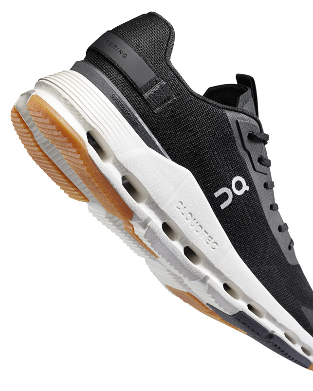 detail Dámské volnočasové boty ON Cloudnova Form 2