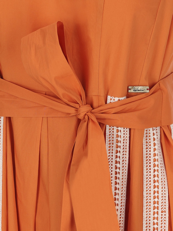 detail Dámské šaty Luis Trenker Lucarmen