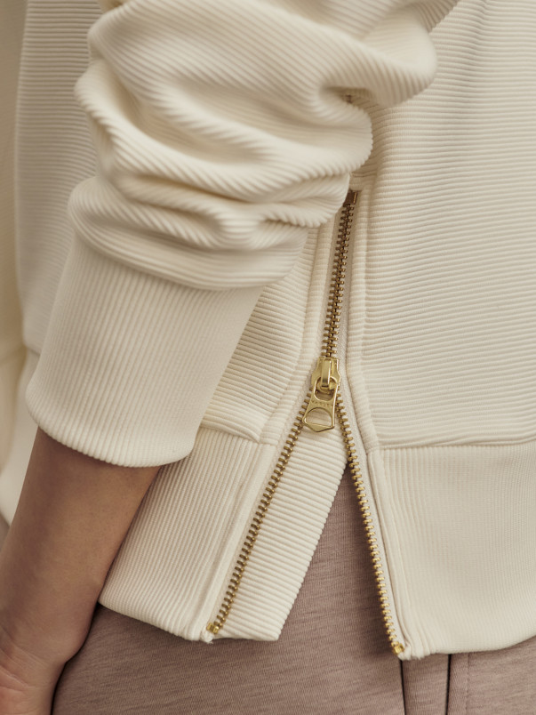 detail Dámská mikina Varley Addelyn Sweat