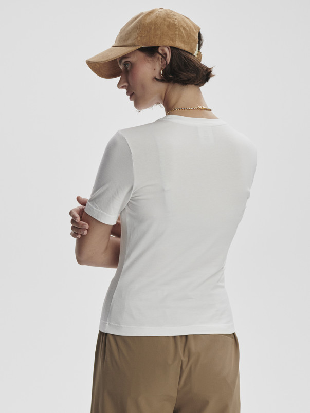 detail Dámské tričko Varley Regina Fitted Tee