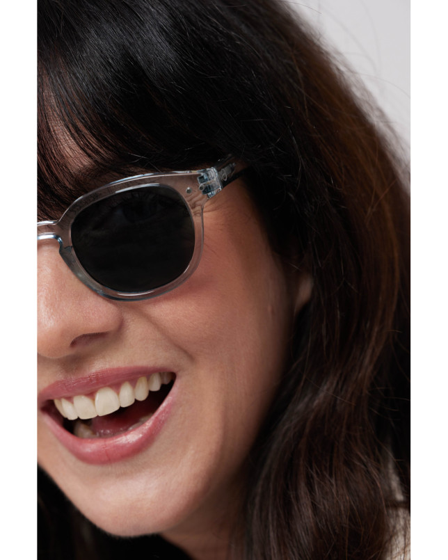 detail IZIPIZI SUN C