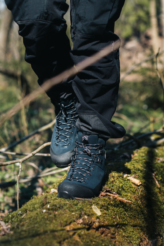 detail Lundhags Turistické boty Bjerg Mid